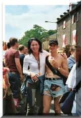 Tina.jpg (49038 Byte)